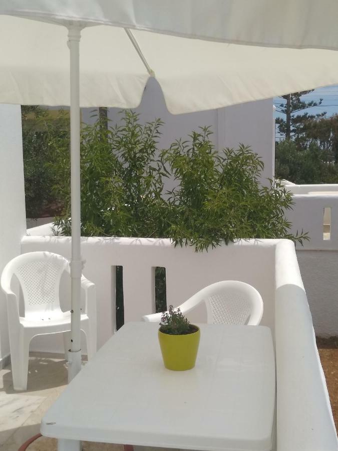 Galaxy Apartments Alikí المظهر الخارجي الصورة